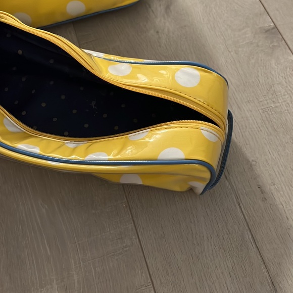 Kate Spade two piece cosmetic bag - Picture 3 of 4